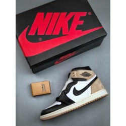 AJ 1 beige/blanc/noir